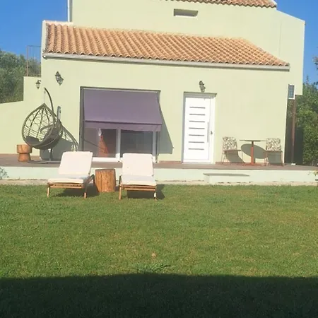 Holiday home Elyra House