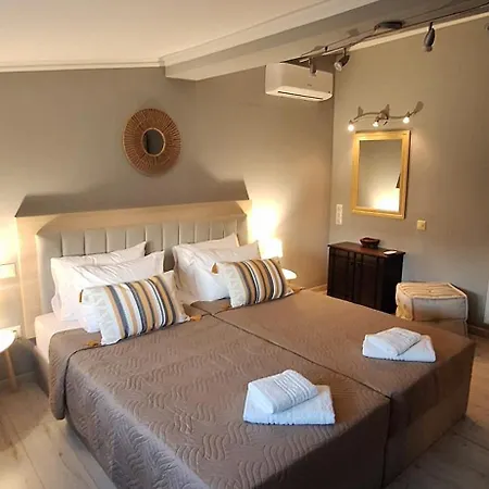 度假居 Elyra House Perivólion